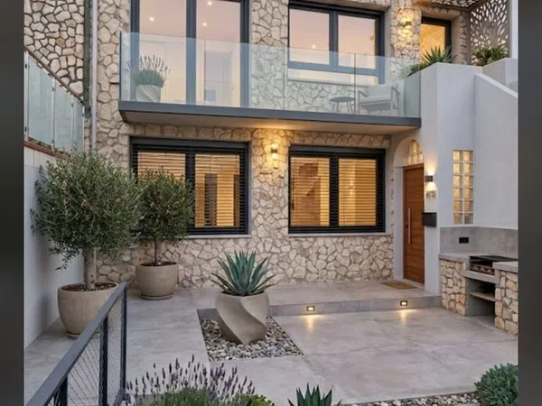 Casa o chalet independiente en Calle Javier León de la Riva, 8 - Foto 1