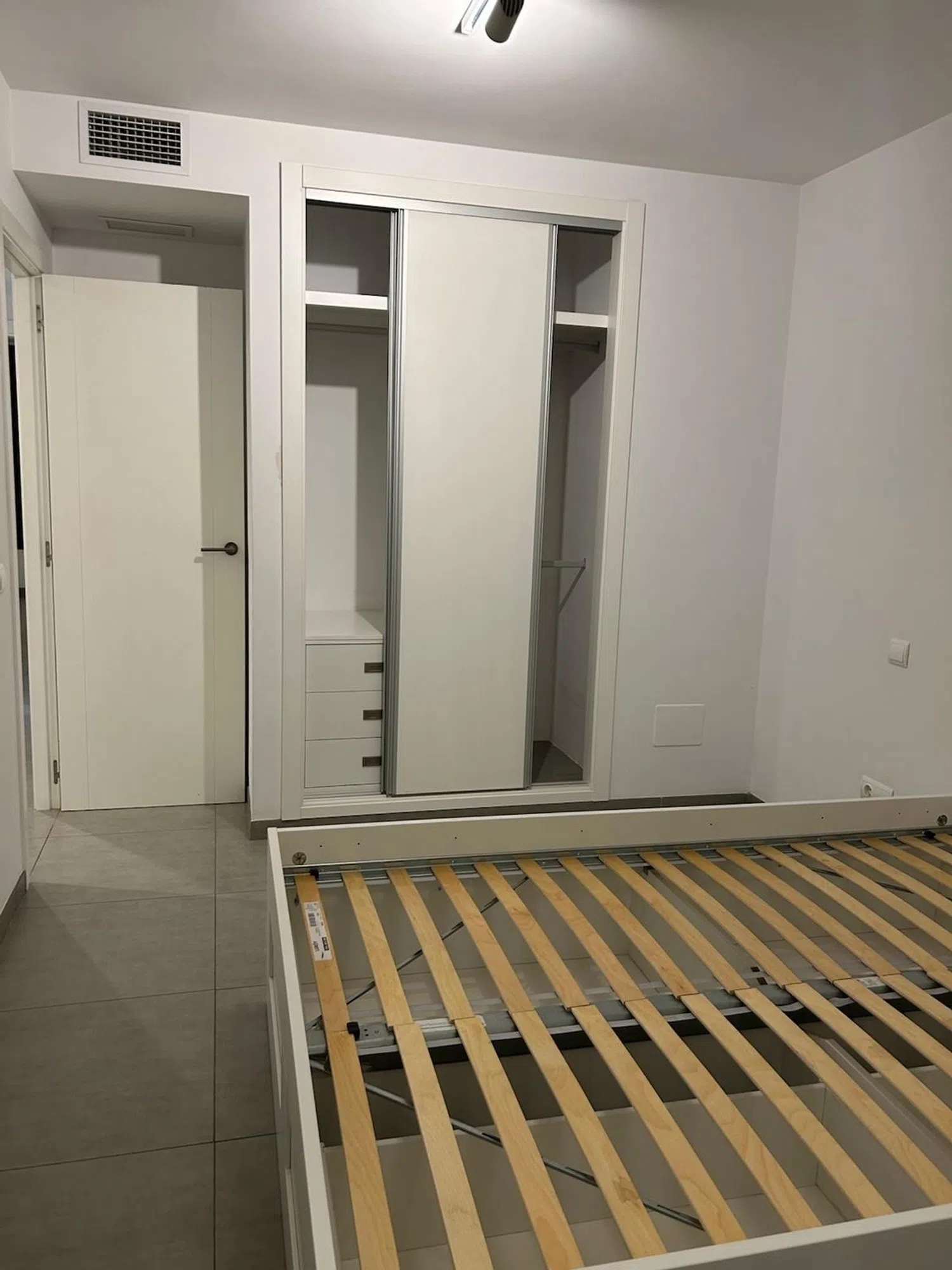 Piso en calle de la Reina Maria Cristina, 35 - Foto 1