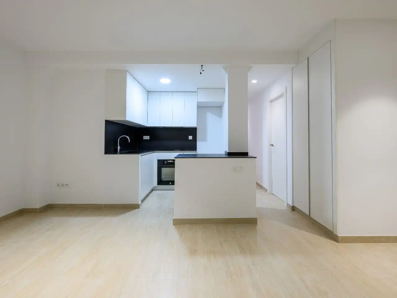 Piso en  Carrer de Sant Donís 1 - Foto 5