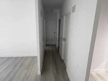 Piso en  Avenida de Colón 17 - Foto 4