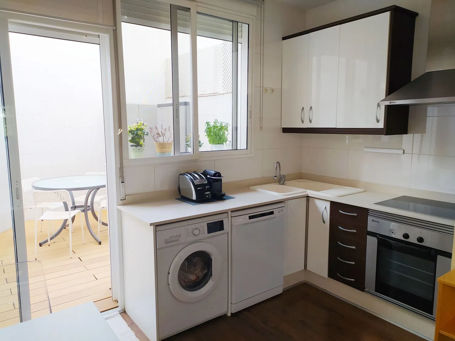 Piso en calle d'Alzira, 3 - Foto 2