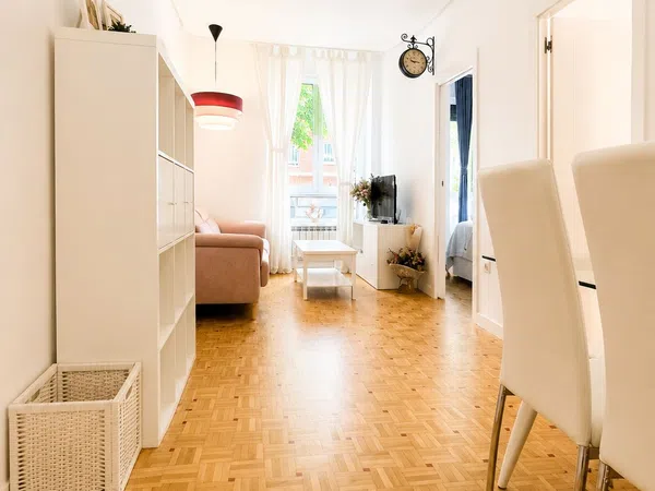 Piso en Menendez Pelayo - Foto 7