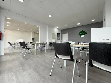 Local comercial en Sant Boi de Llobregat - Foto 15