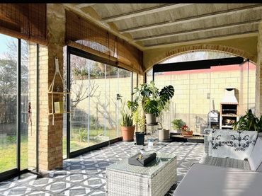 Chalet en  Carrer de Monturiol 1 - Foto 8