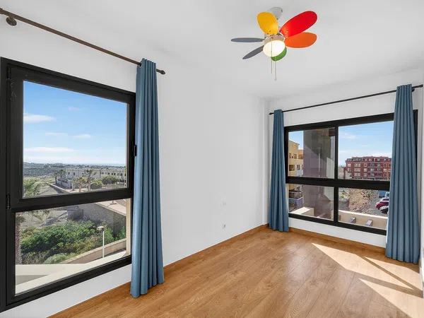 Piso en calle Mar Cantábrico, 40 - Foto 17