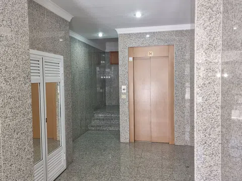 Piso en calle Santiago Beyro, 26