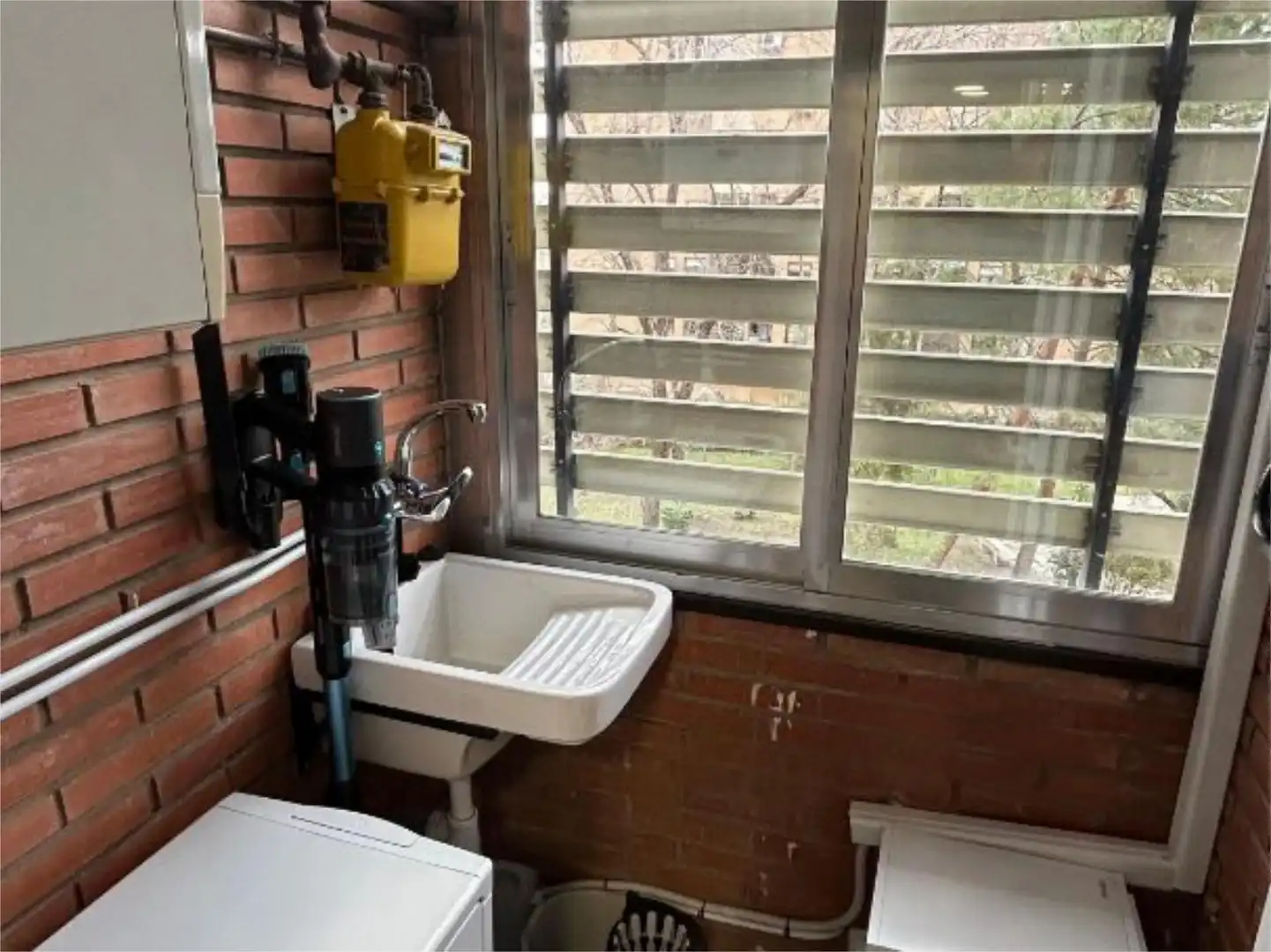 Piso en  Calle de Fermín Caballero 89 - Foto 13