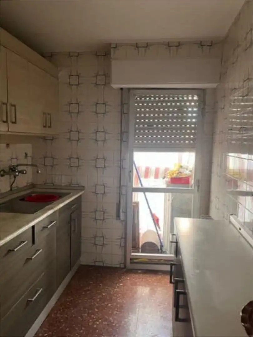 Piso en Delicias - Foto 2