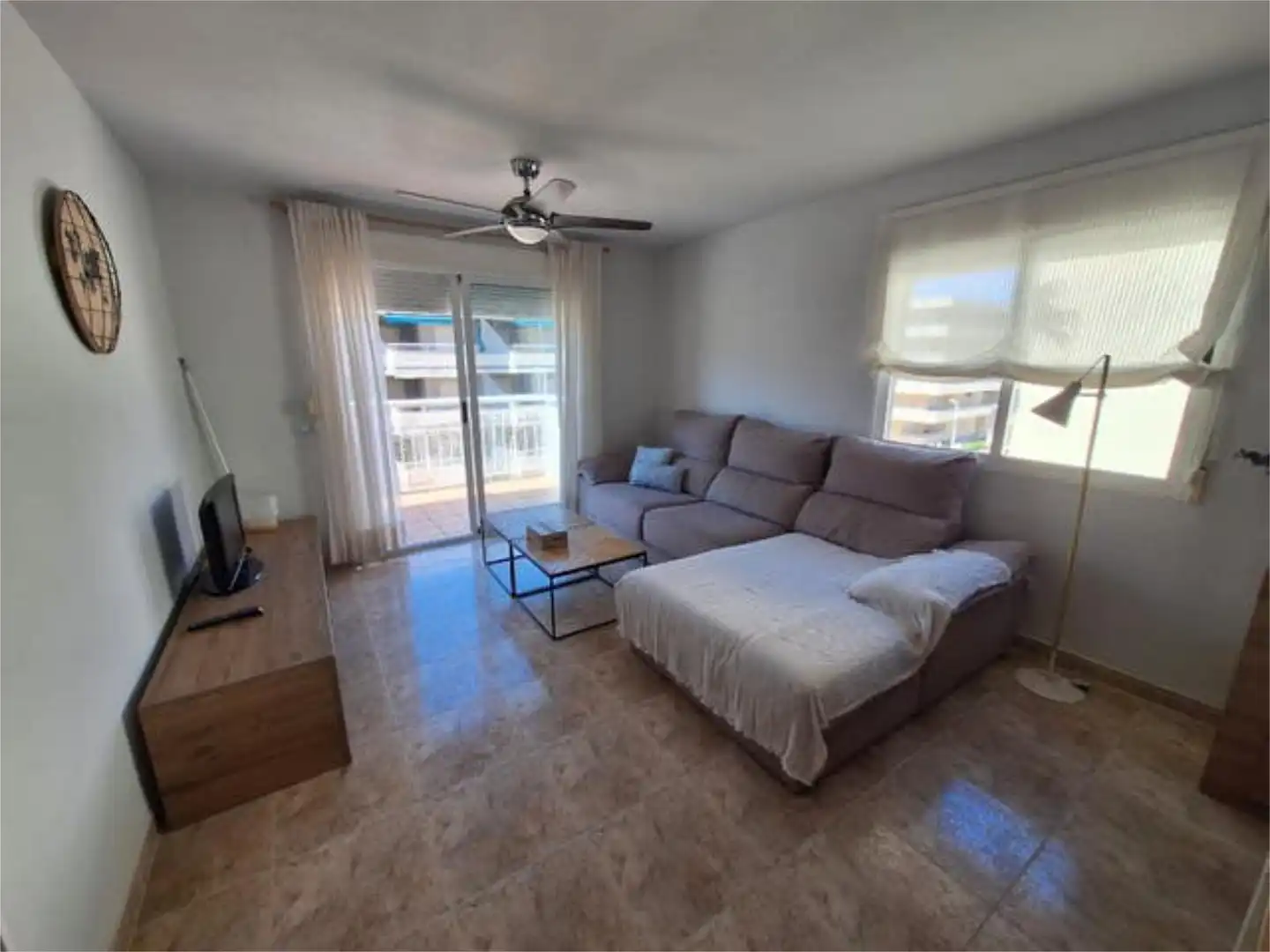 Apartamento en Playa de Daimús - Foto 2