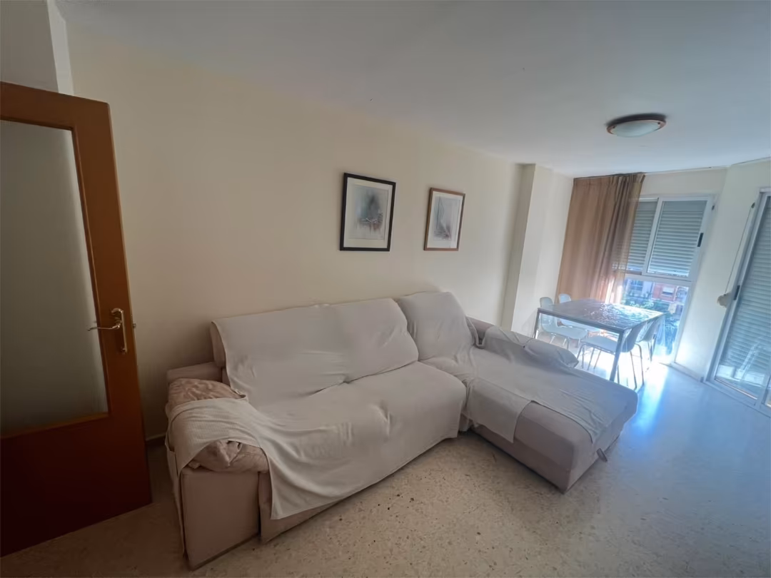 Piso en  Carrer de José María Haro 61 - Foto 4