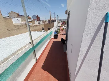 Casa adosada en  Carrer Sant Marc 21 - Foto 4