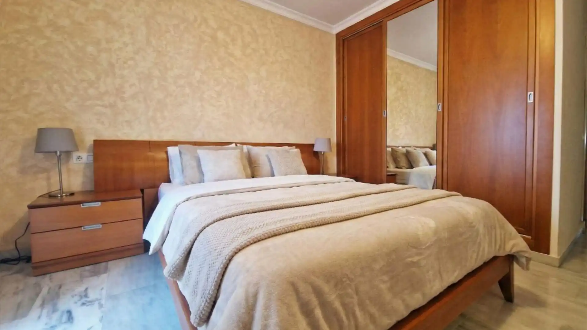 Piso en  Calle Mercedes Formica 4 - Foto 3