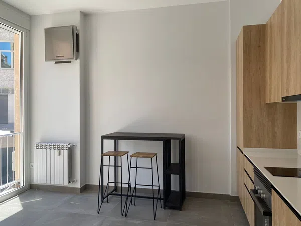 Estudio en avenida de Alberto de Alcocer, 22