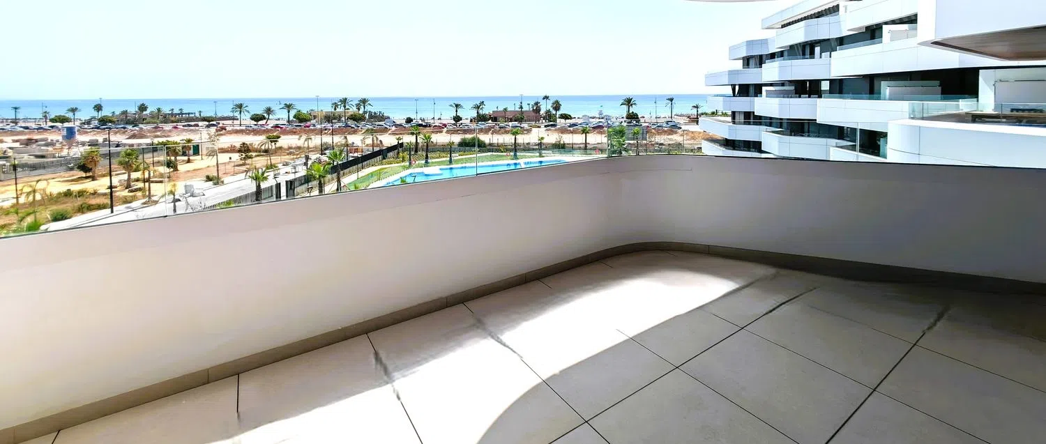 Piso en avenida Mar de Alborán, 4 - Foto 6