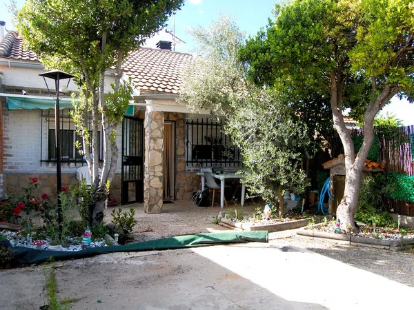 Chalet adosado en Avenida Roble, 545 - Foto 24