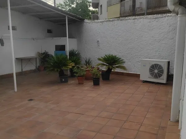 Chalet pareado en Calle de la Circumval lació Baixa, 64, Centre-Cordelles, Centre-Cordelles - Foto 1
