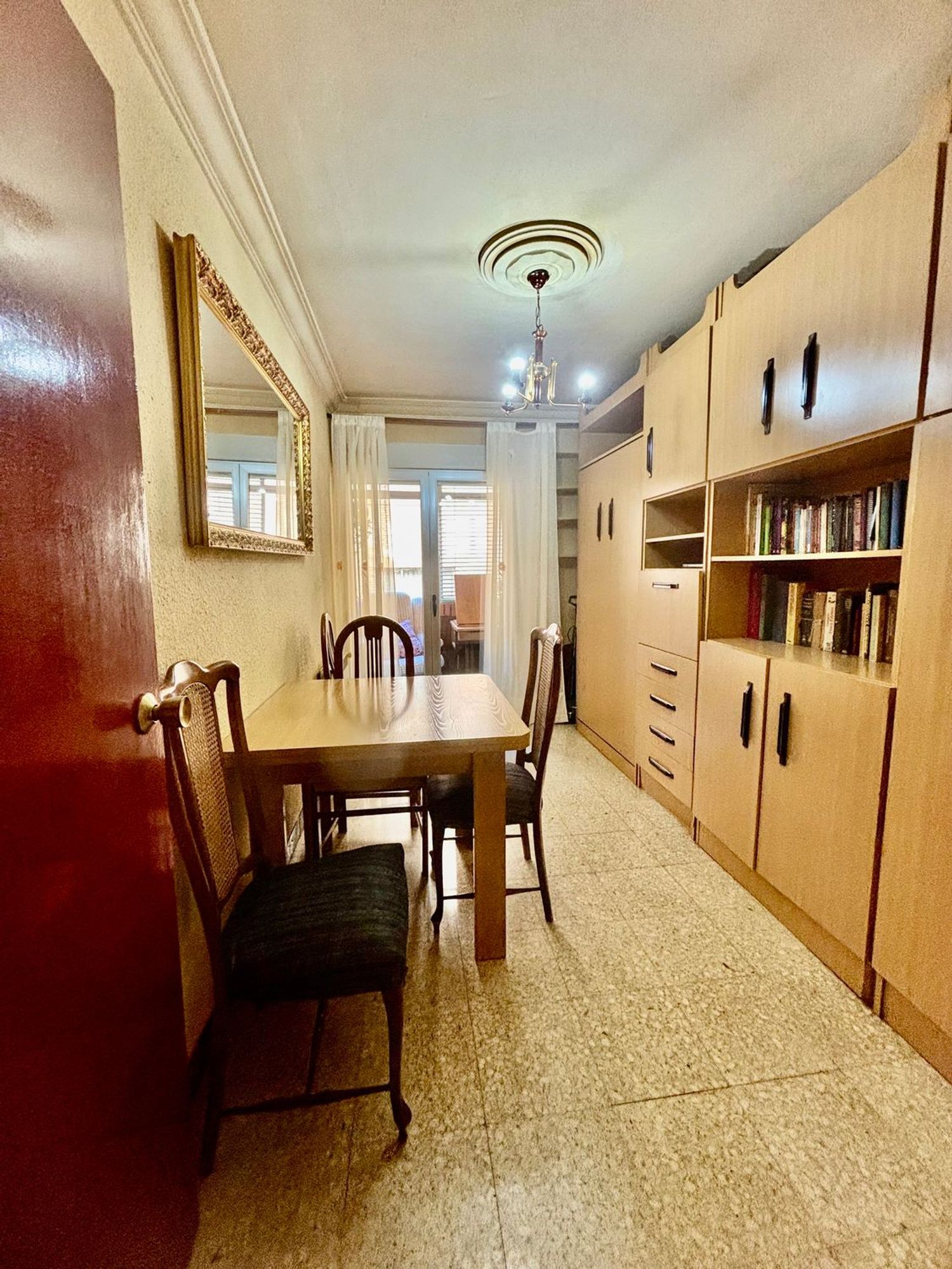 Piso en Barrio Pol Universidad Romareda - Foto 2