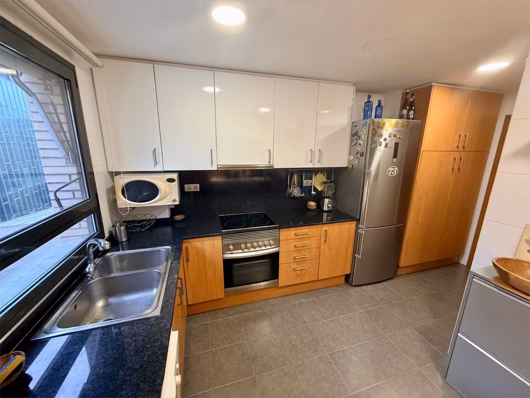 Piso en  Camí Antic de València 49 - Foto 24