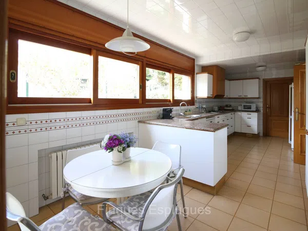 Casa o chalet independiente en Av Maestra Dolors Barcelo De, La Miranda - Ciutat Diagonal - Foto 13