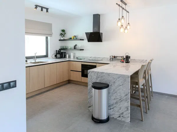 Chalet adosado en Urbanización Los Pinos de Aloha, 10, Aloha - Foto 15