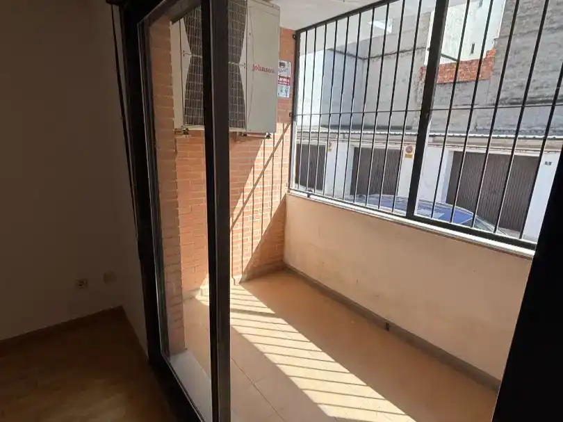 Piso en  Calle Salvador Giner 6 - Foto 9