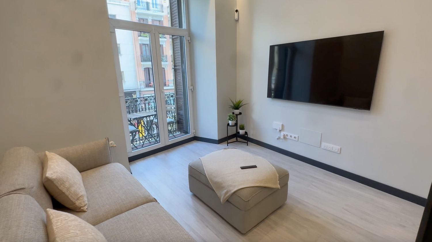 Piso en calle de la Montera, 45 - Foto 1