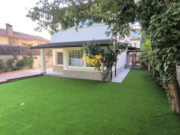 Chalet en  Carrer de Guadalajara 27 - Foto 2