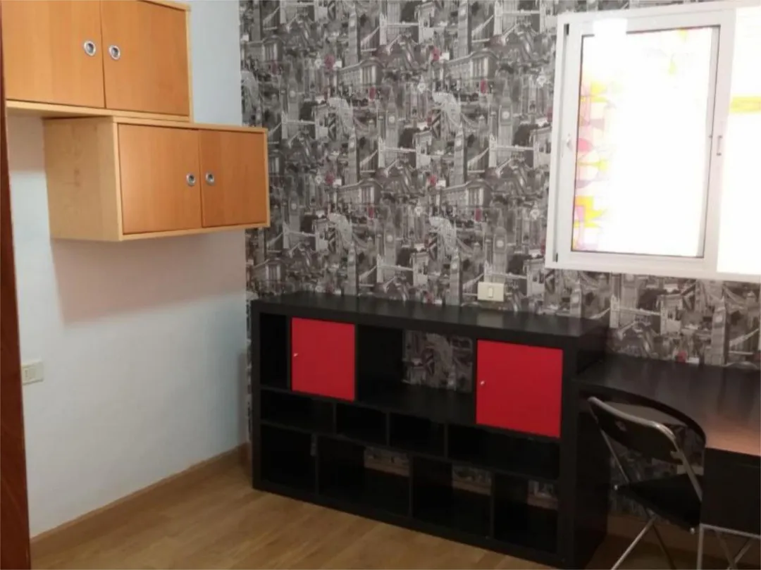 Casa adosada en  Avenida de los Majuelos 64 - Foto 10