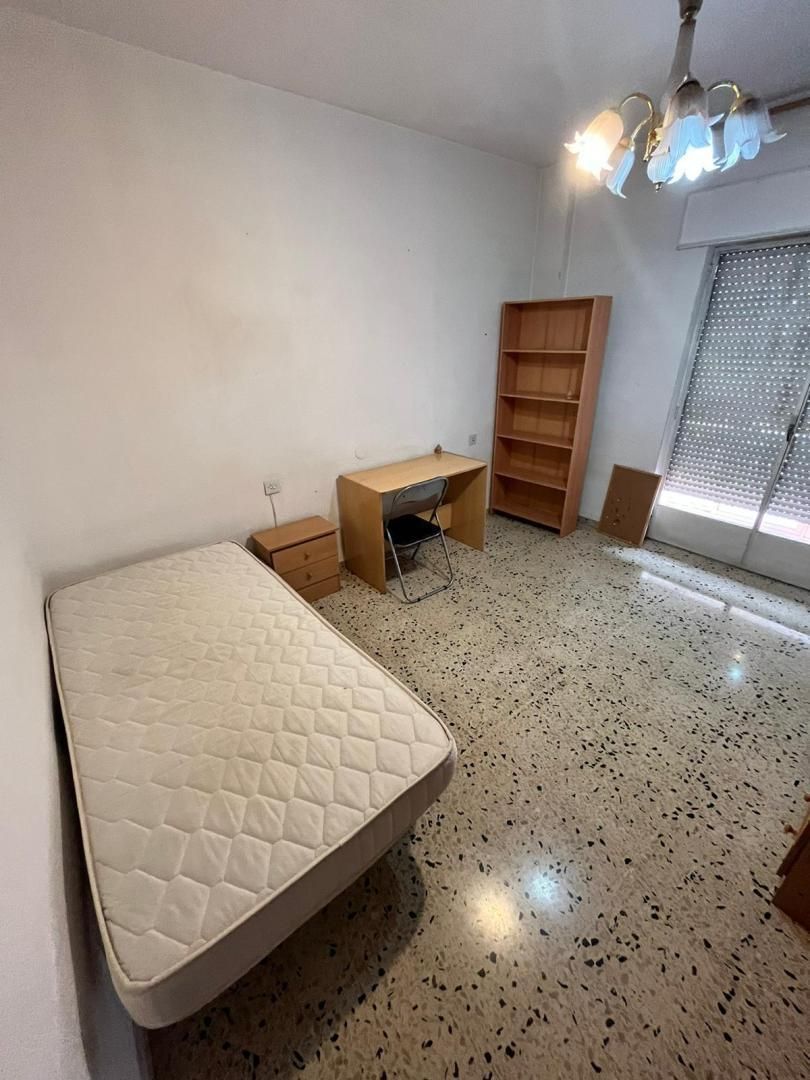 Piso en  Calle Doctor Azpitarte 8 - Foto 8