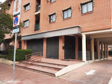 Local comercial en Alcalá de Henares - Foto 1