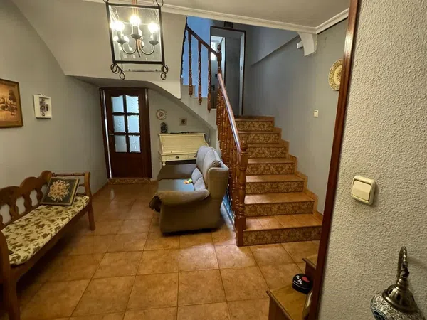 Chalet pareado en Cánovas del Castillo, 27, Centro Ciudad, Centro Ciudad - Foto 2