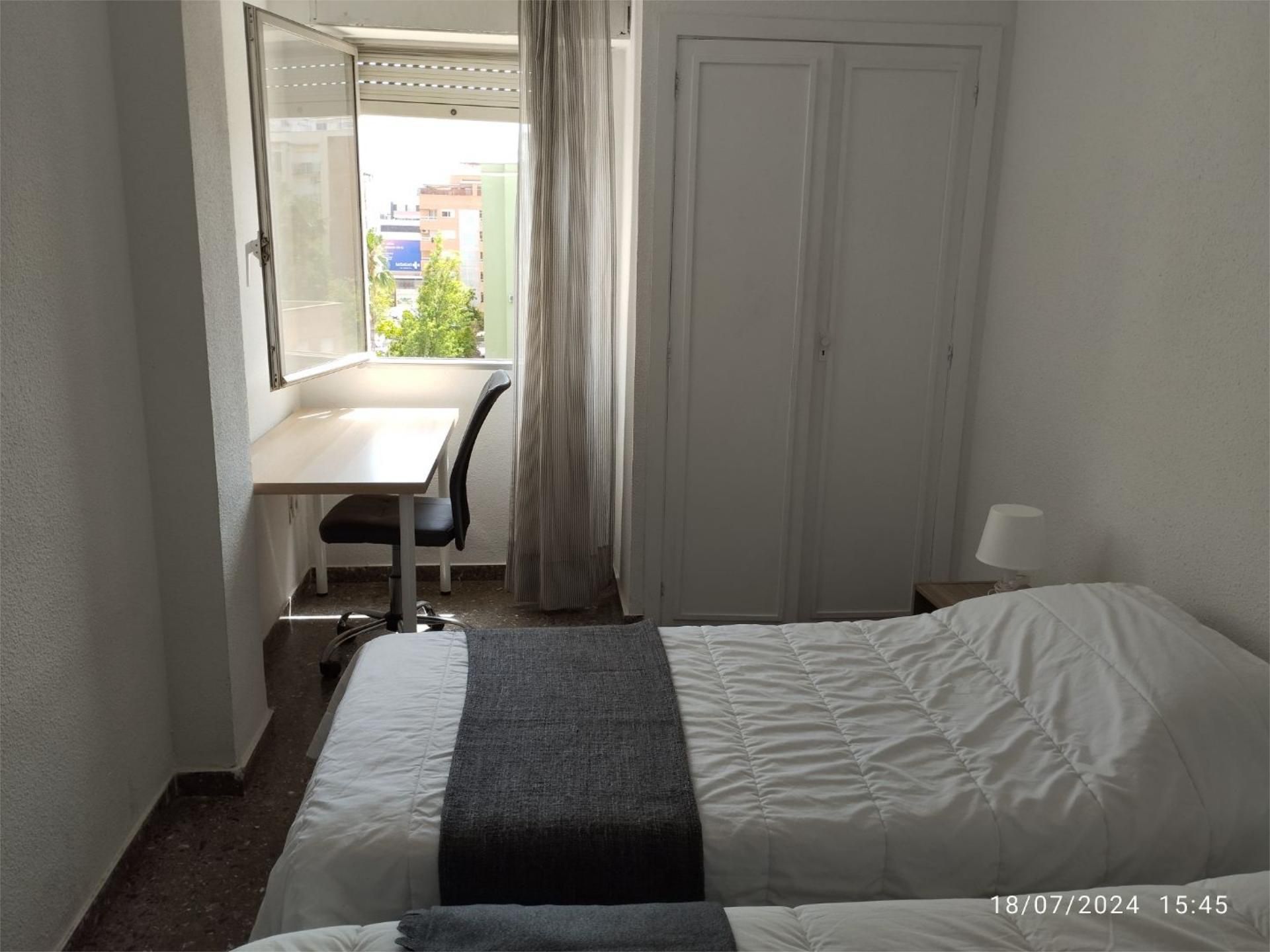 Piso en  Plaça d'Olof Palme 13 - Foto 17