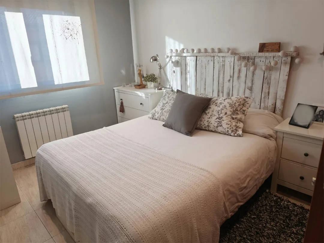 Casa adosada en  Carrer de Rector de Vallfogona 51 - Foto 16