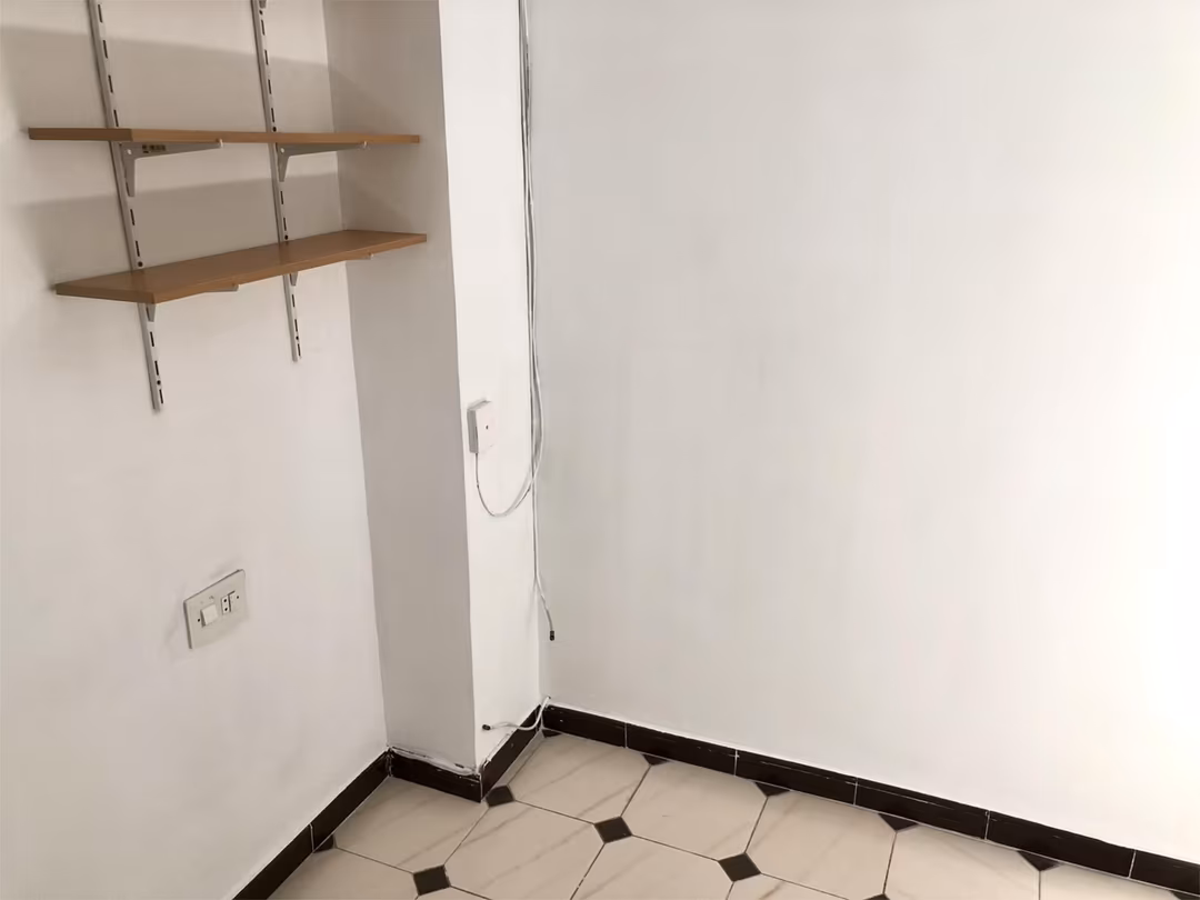 Piso en  Carrer de Matias Perelló 13 - Foto 7