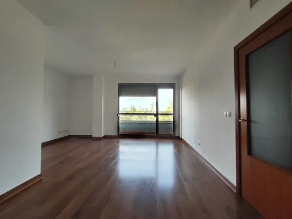 Piso en calle Carmen Conde, 1