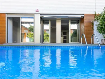 Chalet en  Calle Poble Amazic - Foto 1