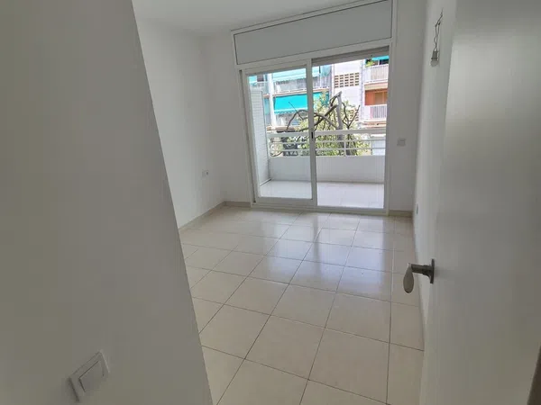 Piso en Avenida de Francesc Macià, 129, Sant Joan - L'Aiguacuit, Sant Joan - L'Aiguacuit - Foto 14