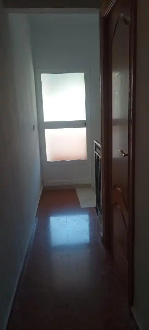 Casa adosada en  Calle Virgen del Carmen 10 - Foto 3