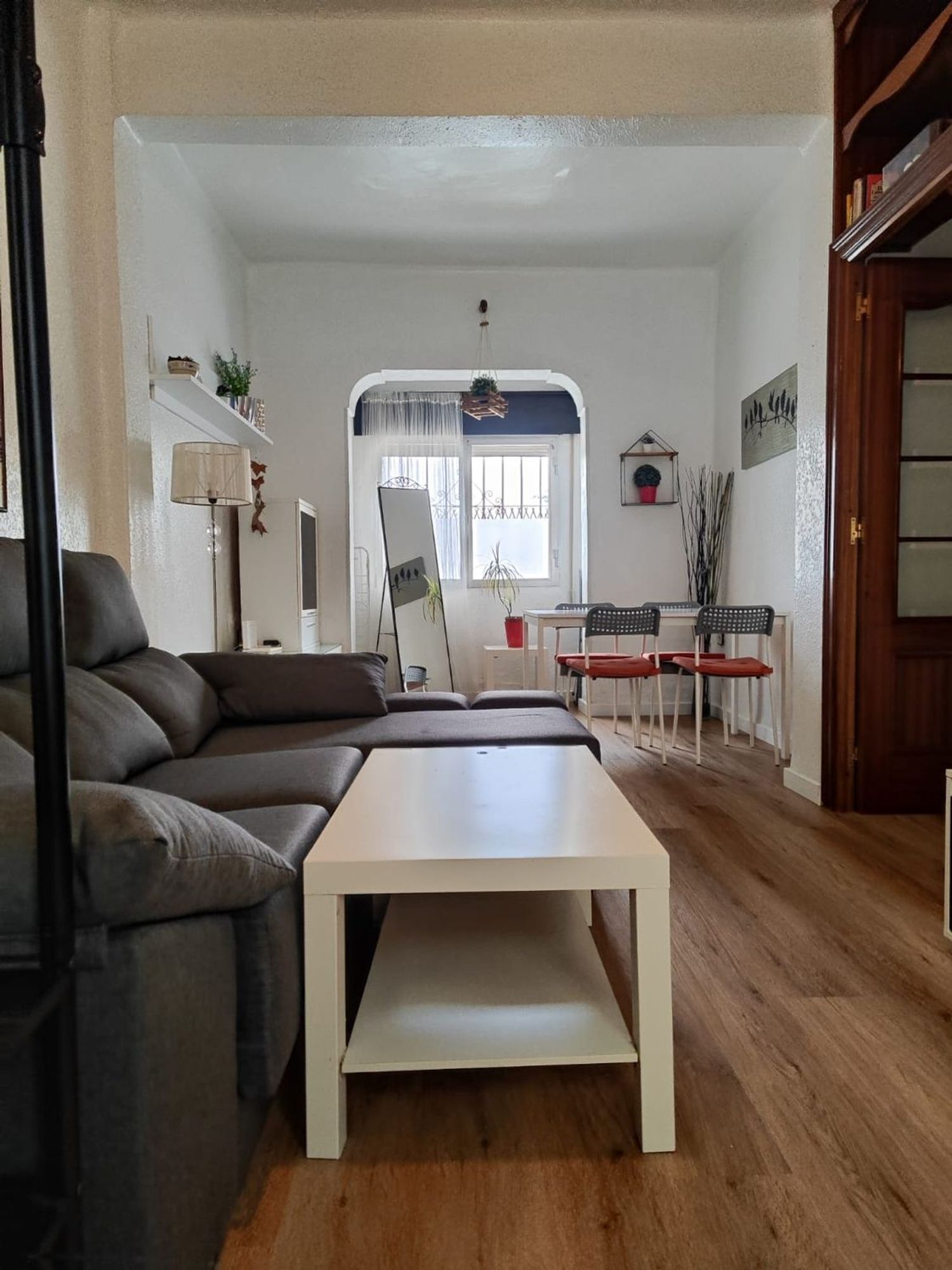 Piso en calle Emilio Prados, 25