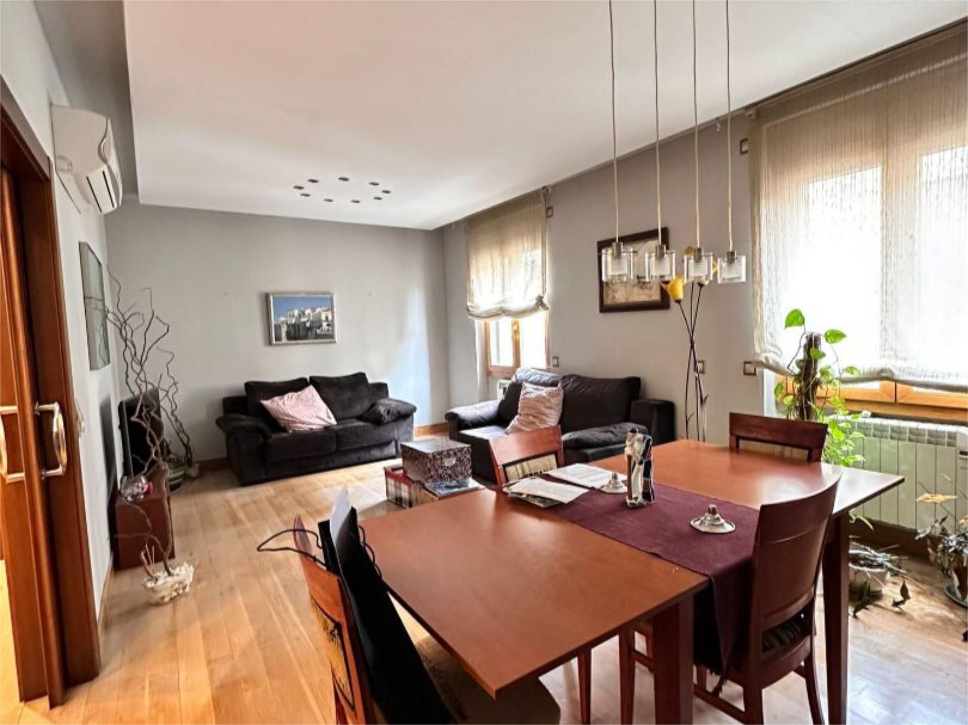 Piso en  Calle Pollo Martín 31 - Foto 5