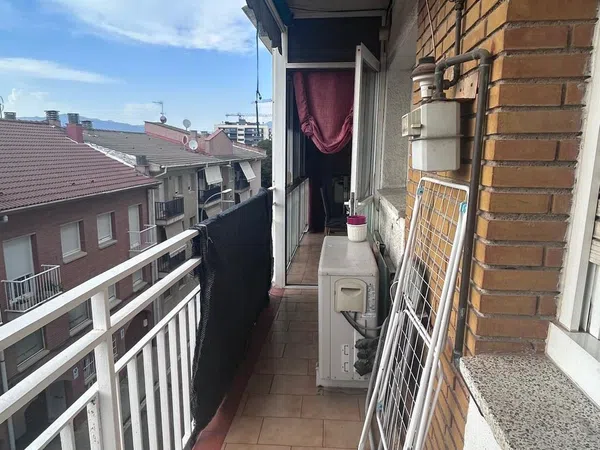 Piso en Calle Ripollès, 28, L'Hostal - Lledoner, L'Hostal - Lledoner - Foto 1