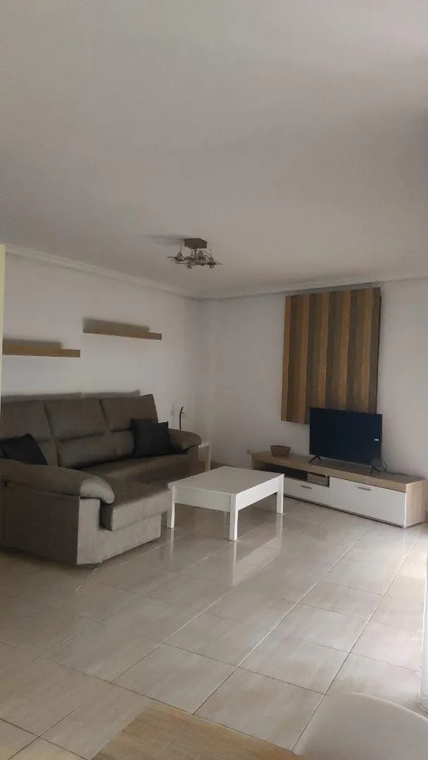 Piso en  Calle Frank Capra 14 - Foto 1