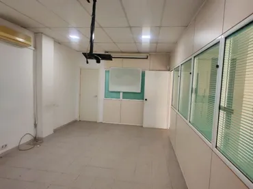 Local comercial en  Carrer del Pintor Fortuny 2 - Foto 6