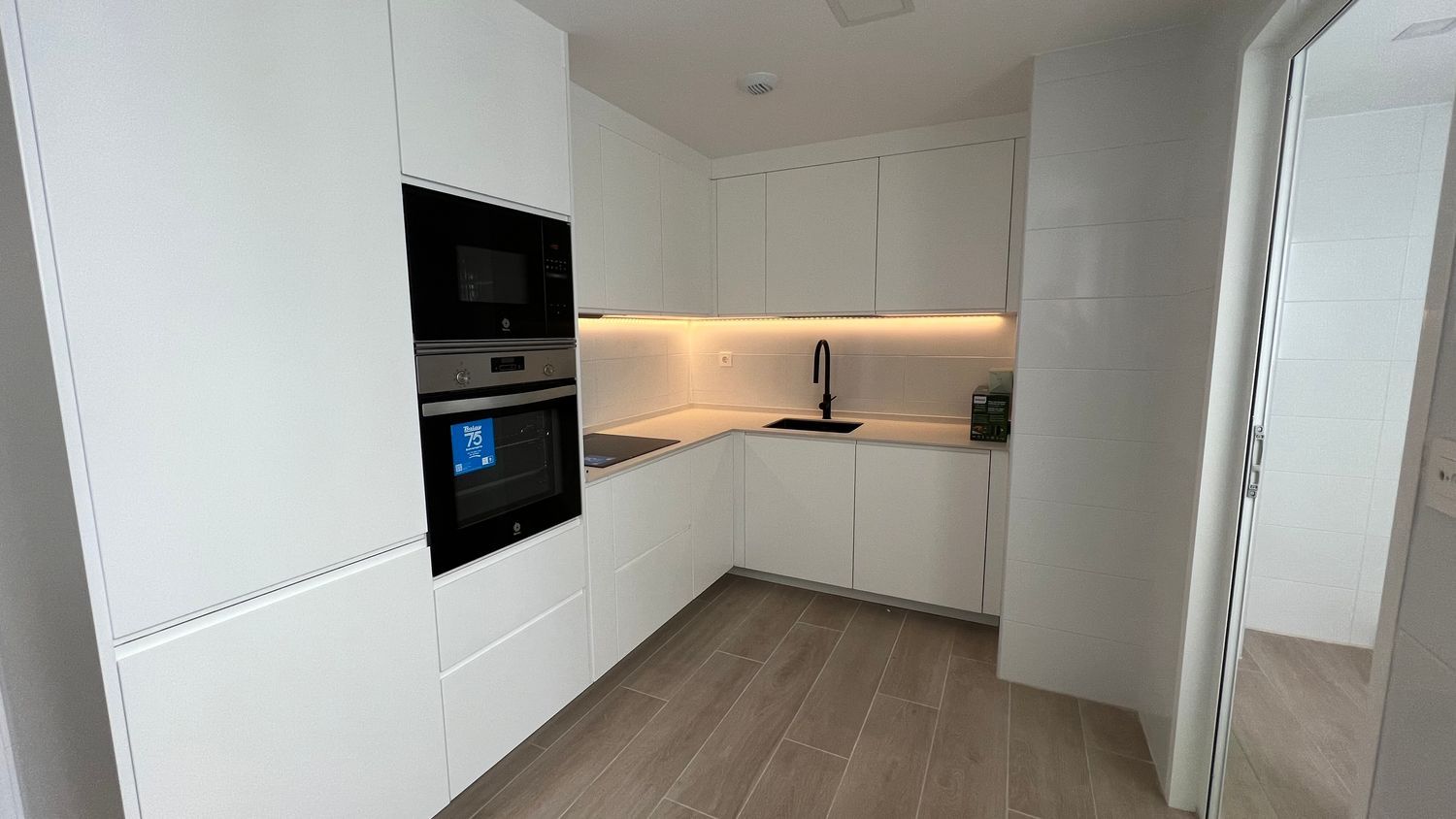 Ático en calle Santa Josefina, 8 - Foto 5