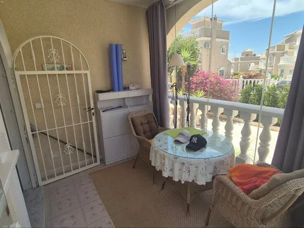 Casa o chalet independiente en Calle Panticosa, 4, Zona Lago - Los Almendros - Foto 8