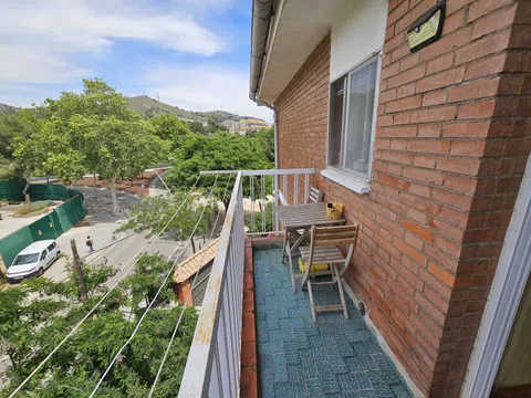 Piso en universal, 74