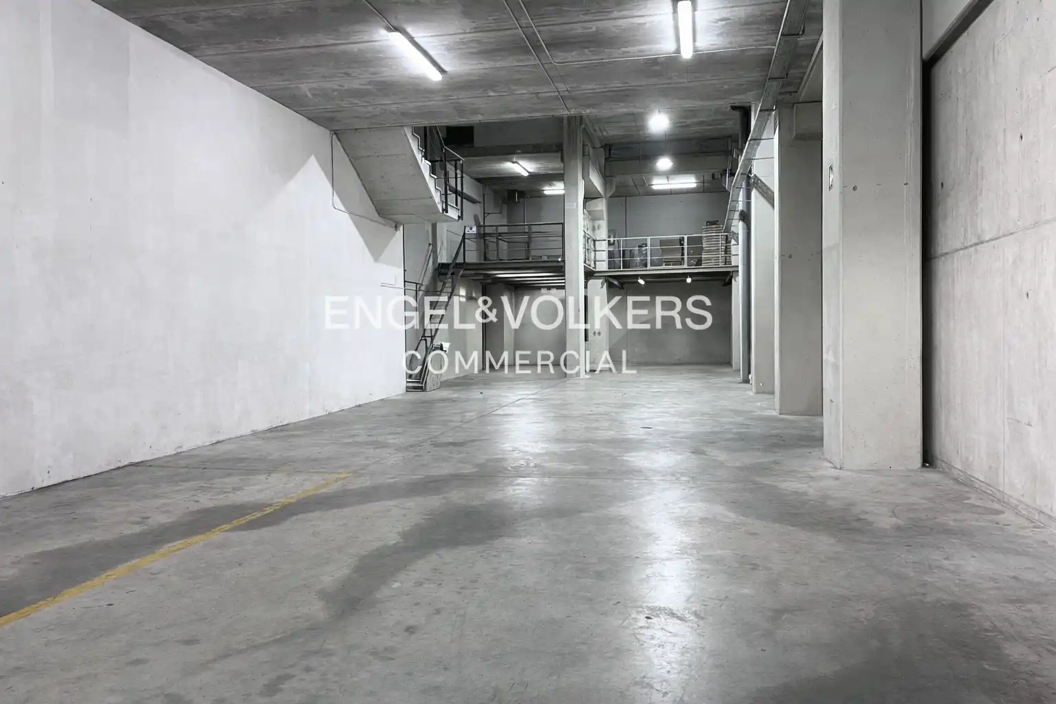 Nave Industrial en Badalona - Foto 2