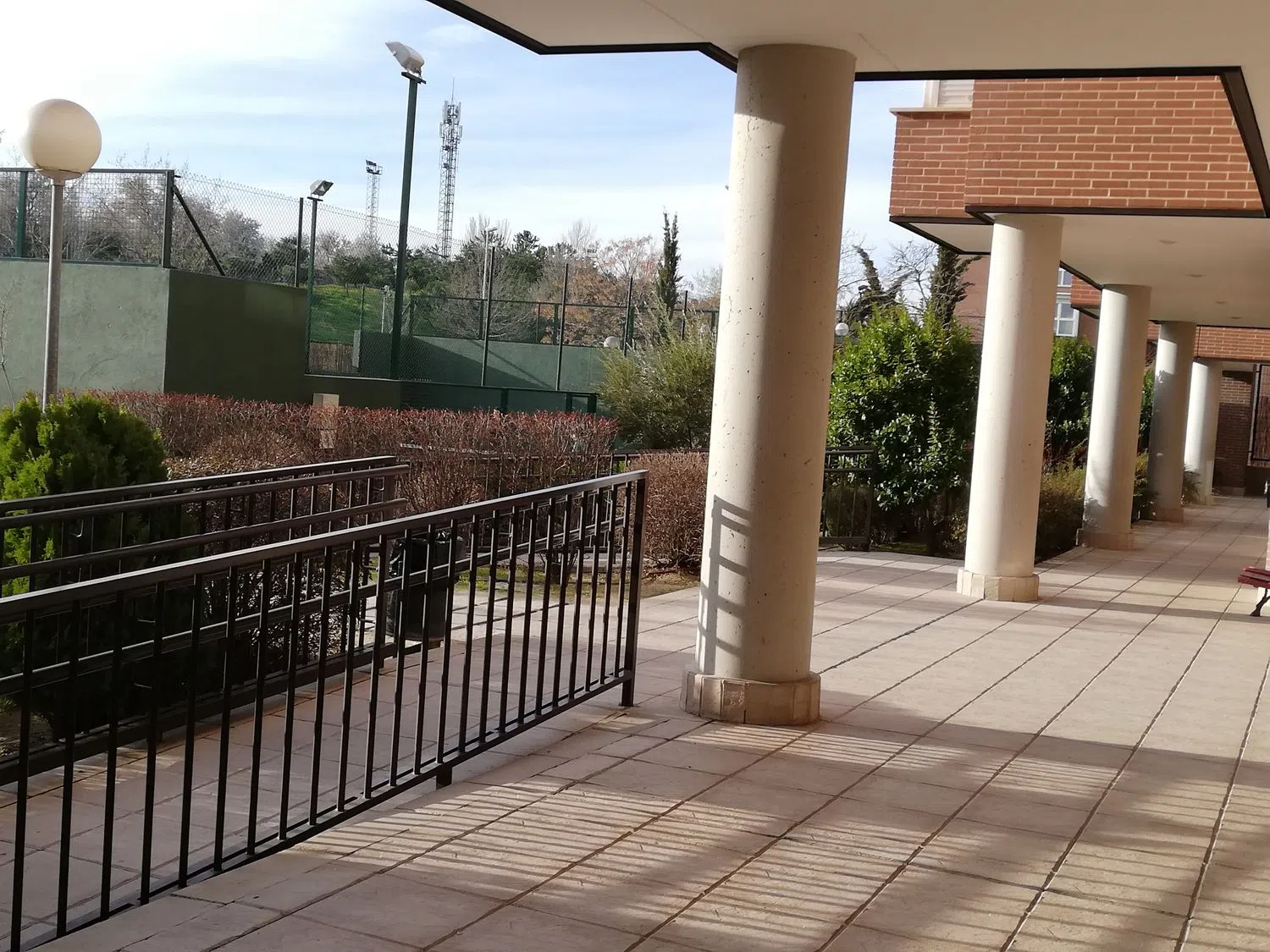 Piso en calle de Puente la Reina, 46 - Foto 3