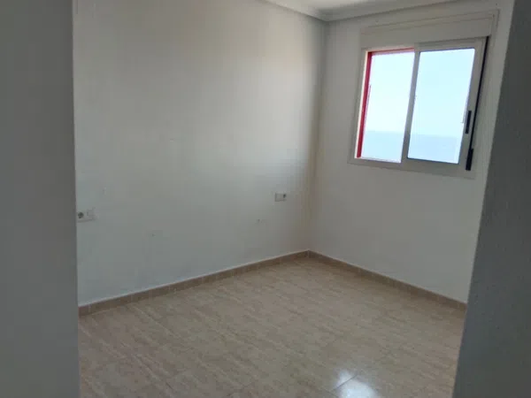 Piso en avenida Tellerola, 1 - Foto 9