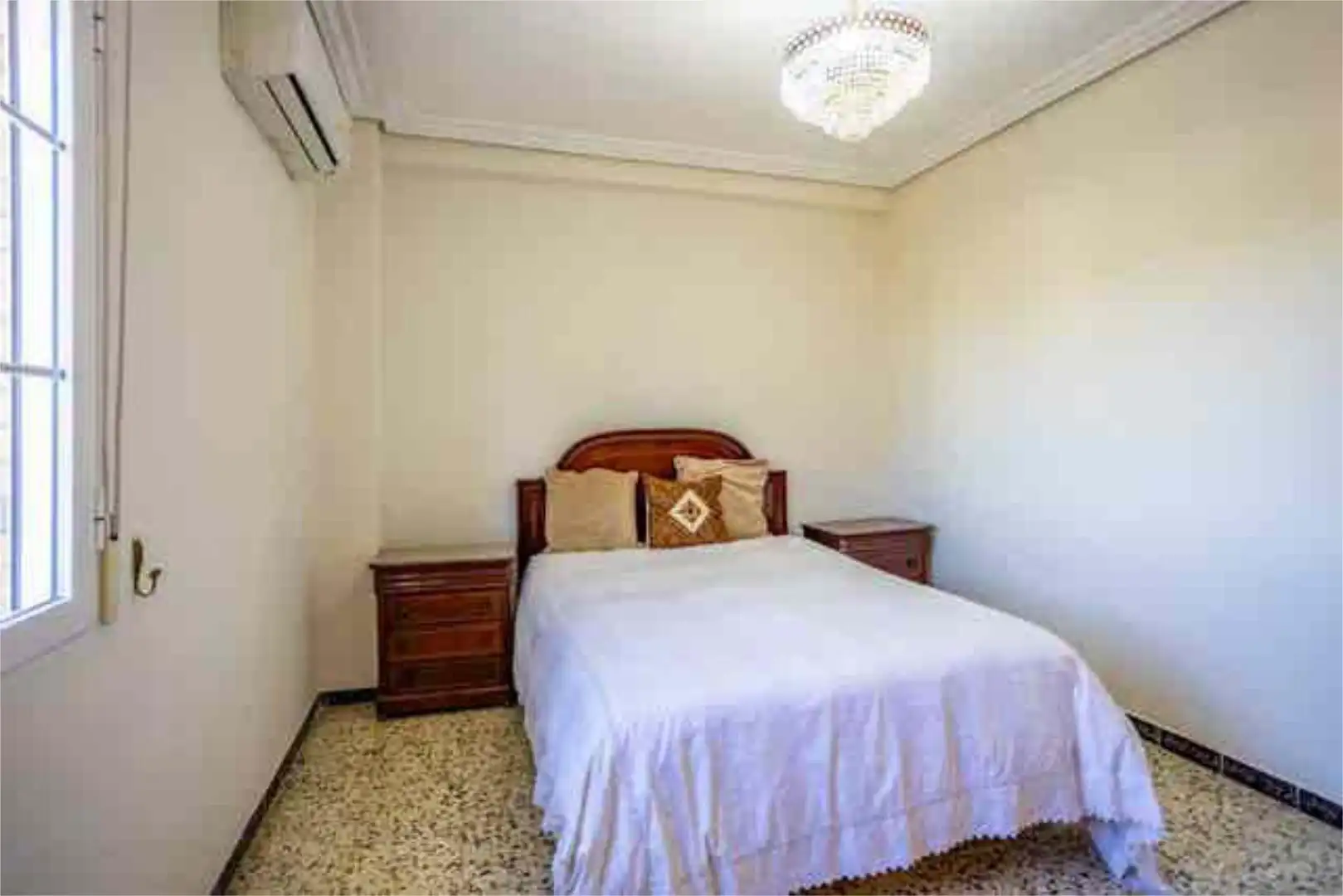 Piso en Triana - Foto 3